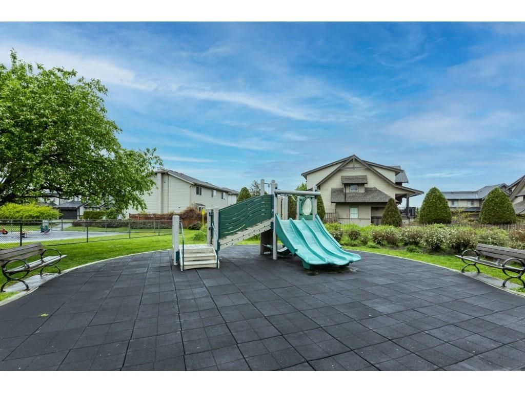 Listing Image 37