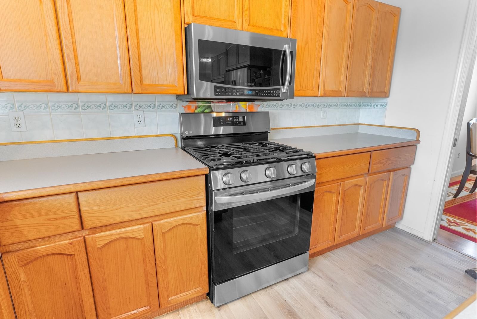 Listing Image 14