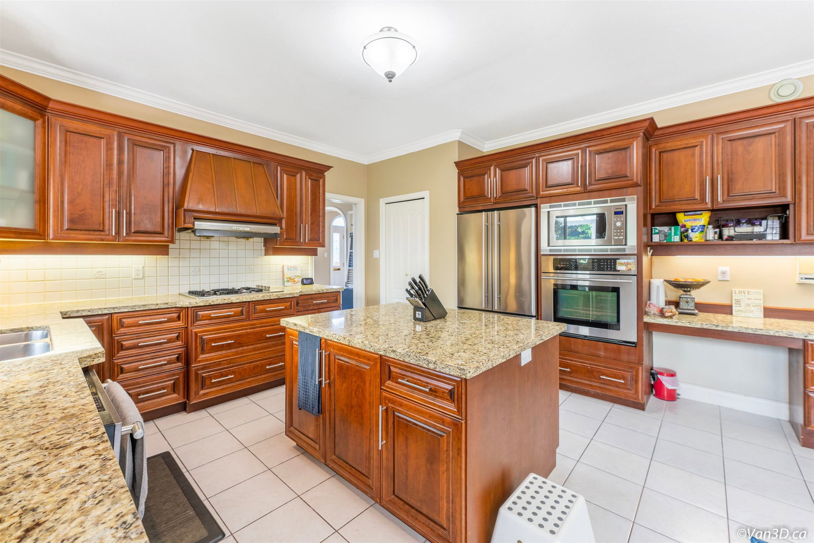 Listing Image 18