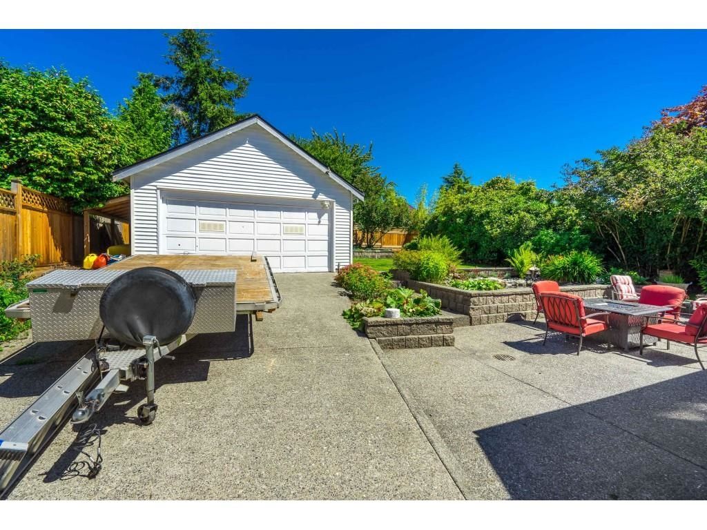 Listing Image 38