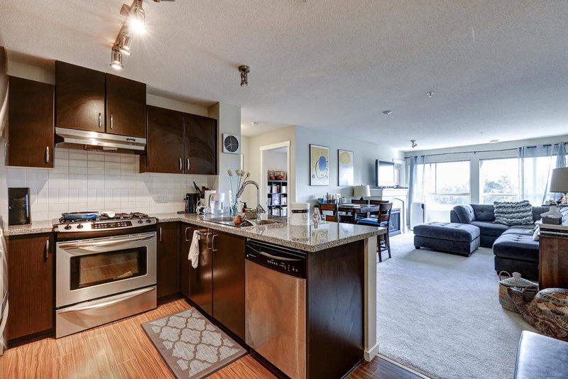 405 - 3110 Dayanee Springs Boulevard, Coquitlam, V3E 0B4 | Image 2