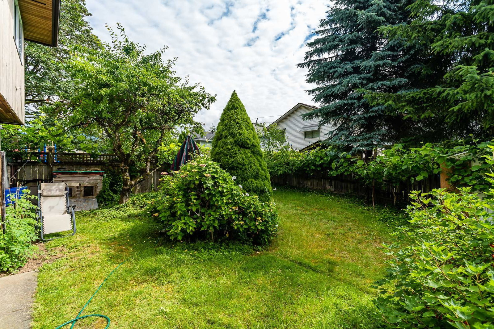 Listing Image 14