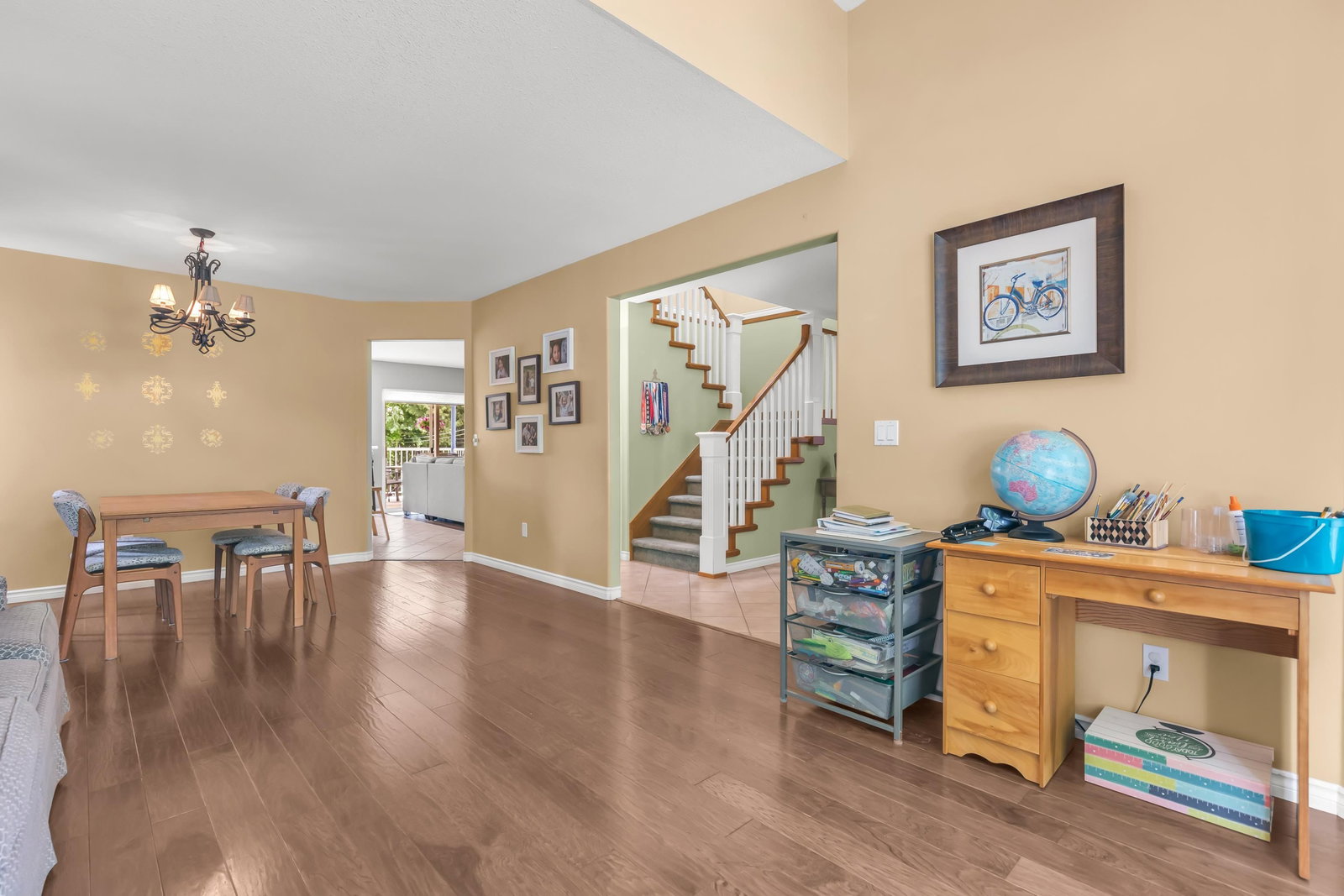 Listing Image 13