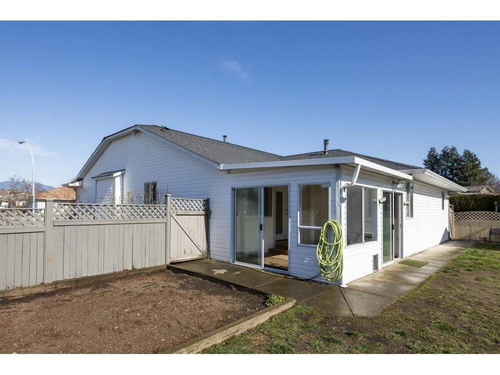 Listing Image 28