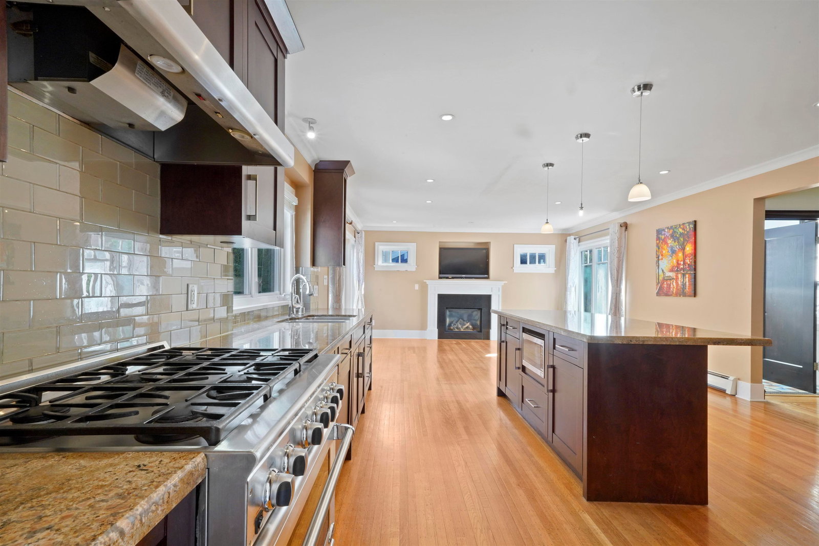 Listing Image 13