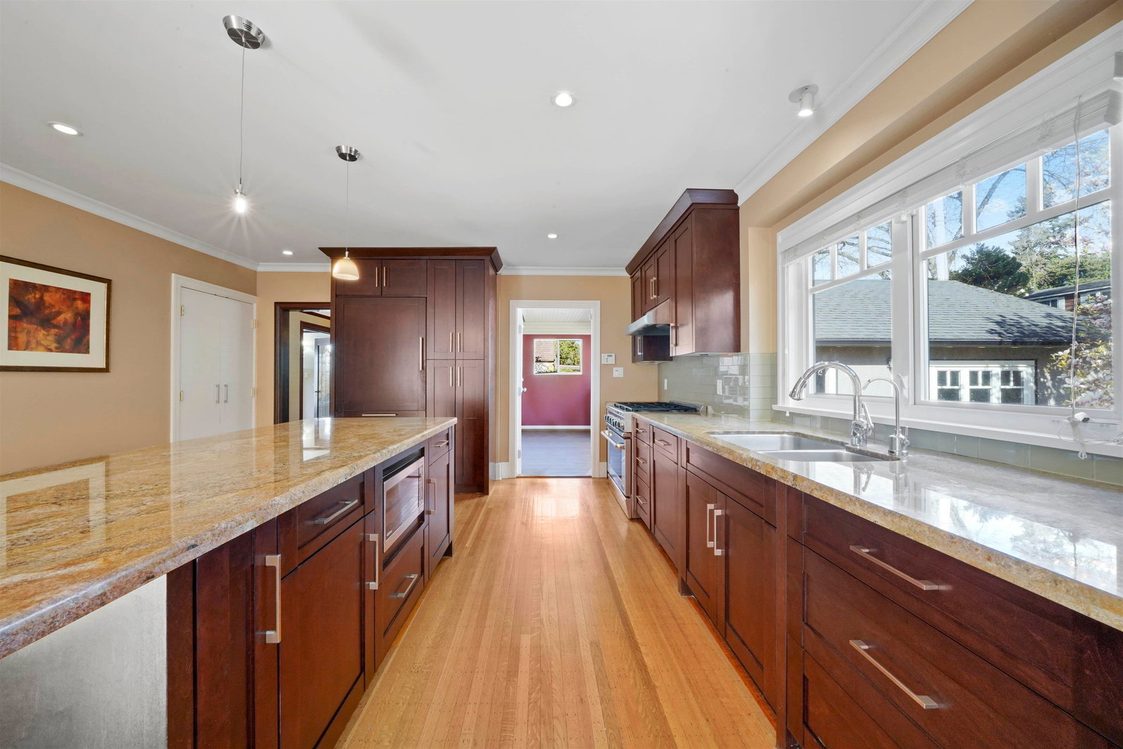 Listing Image 14