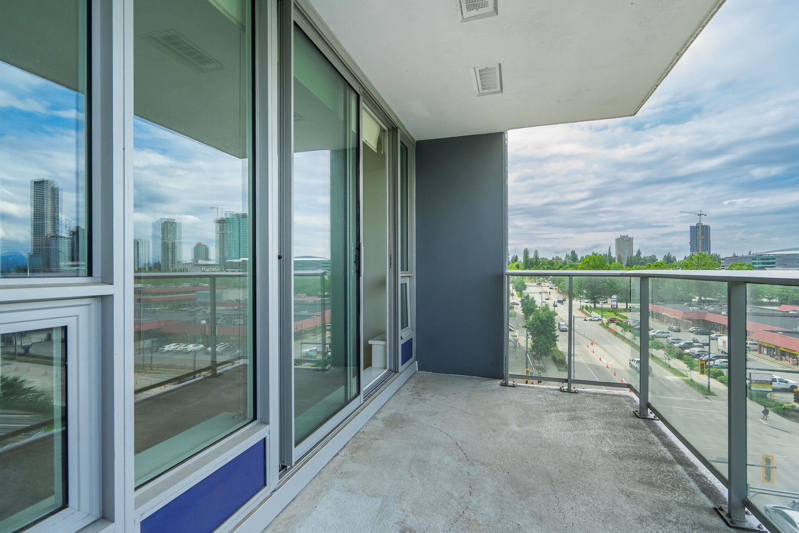 Listing Image 25