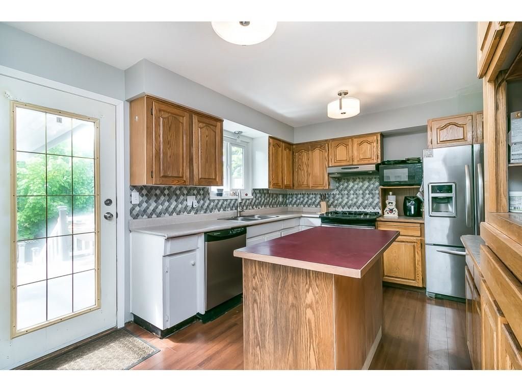 Listing Image 13