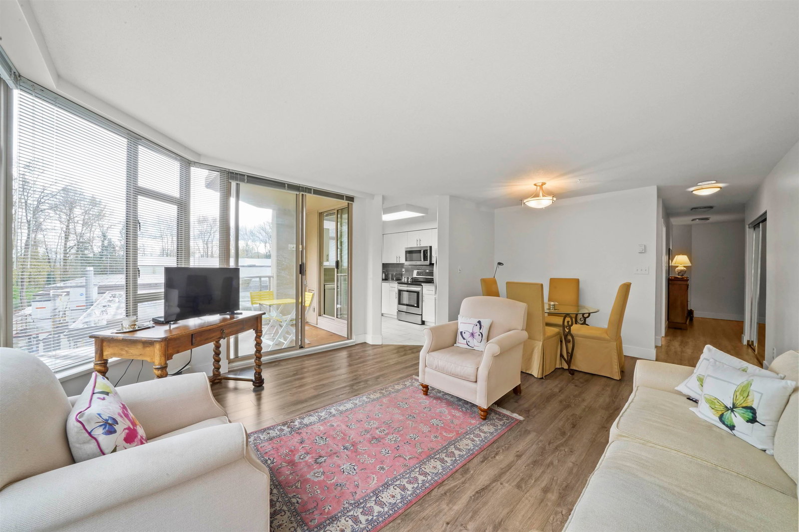 Listing Image 17