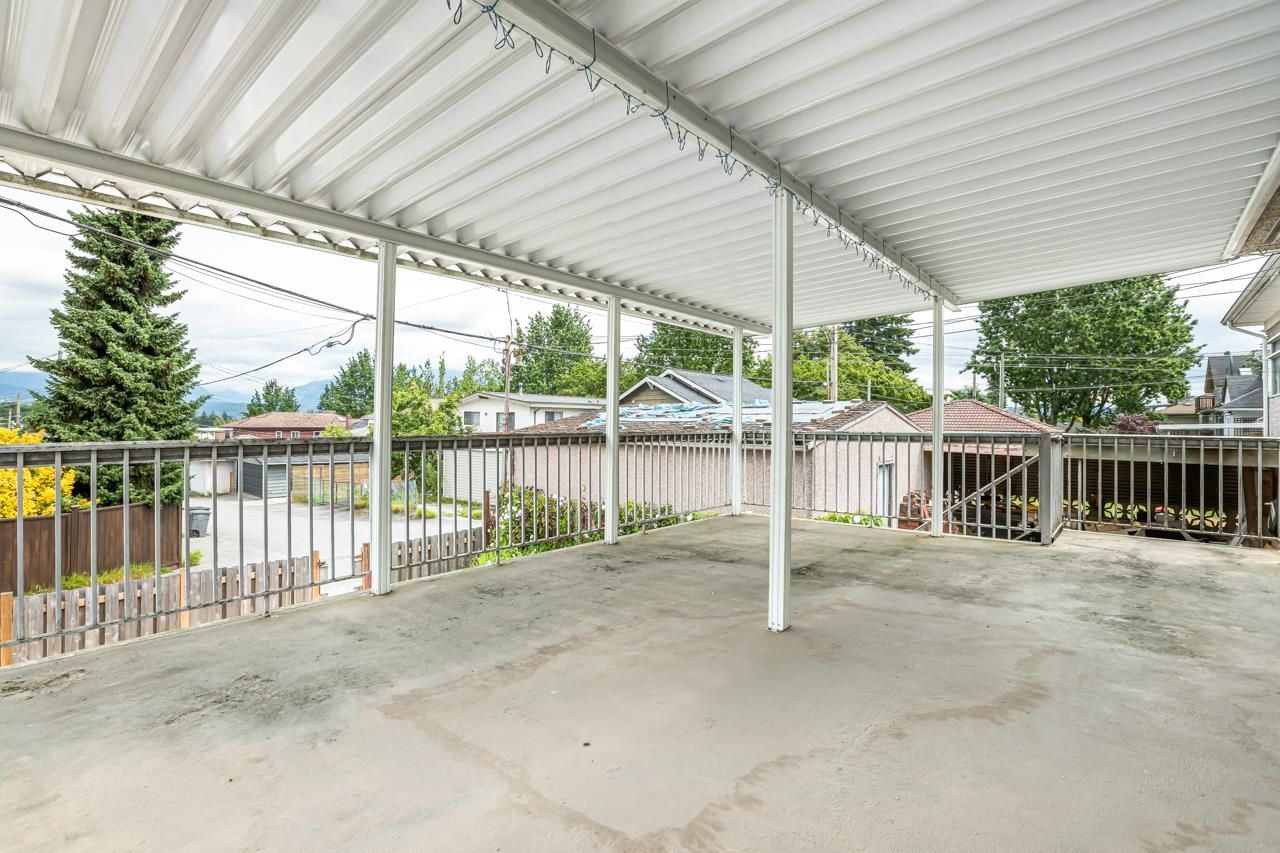 Listing Image 16