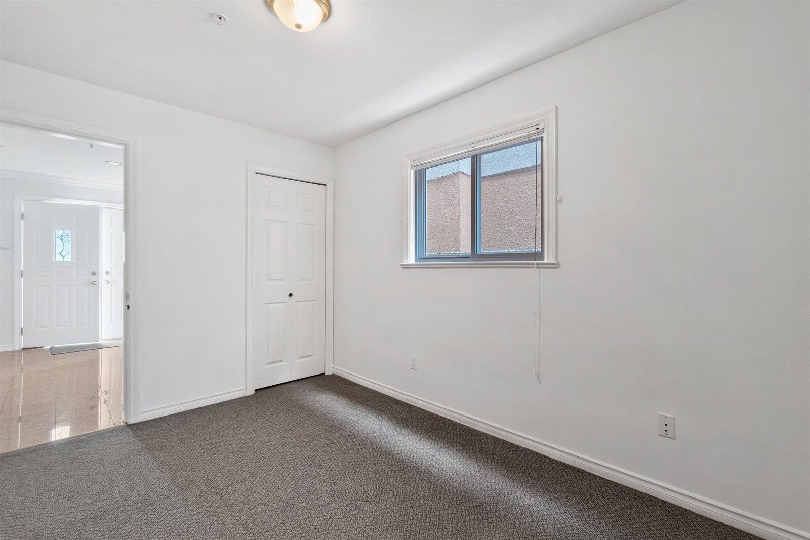 Listing Image 30