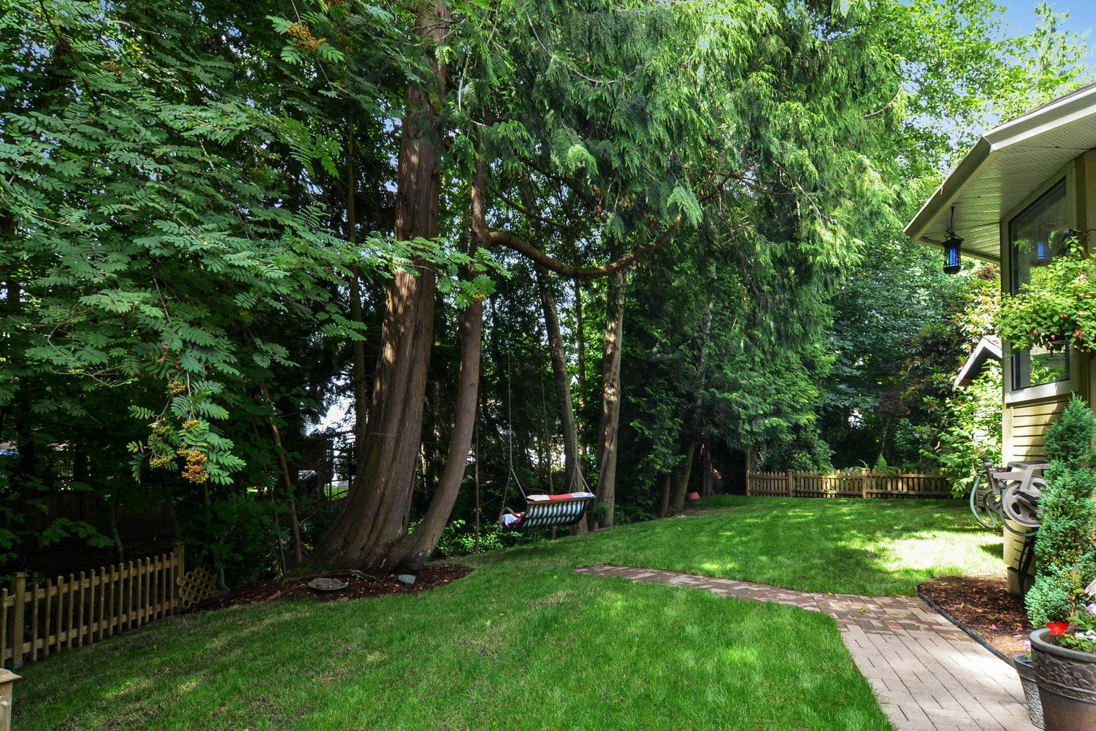 Listing Image 28