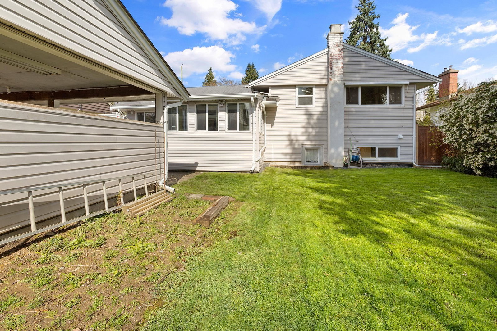 Listing Image 29