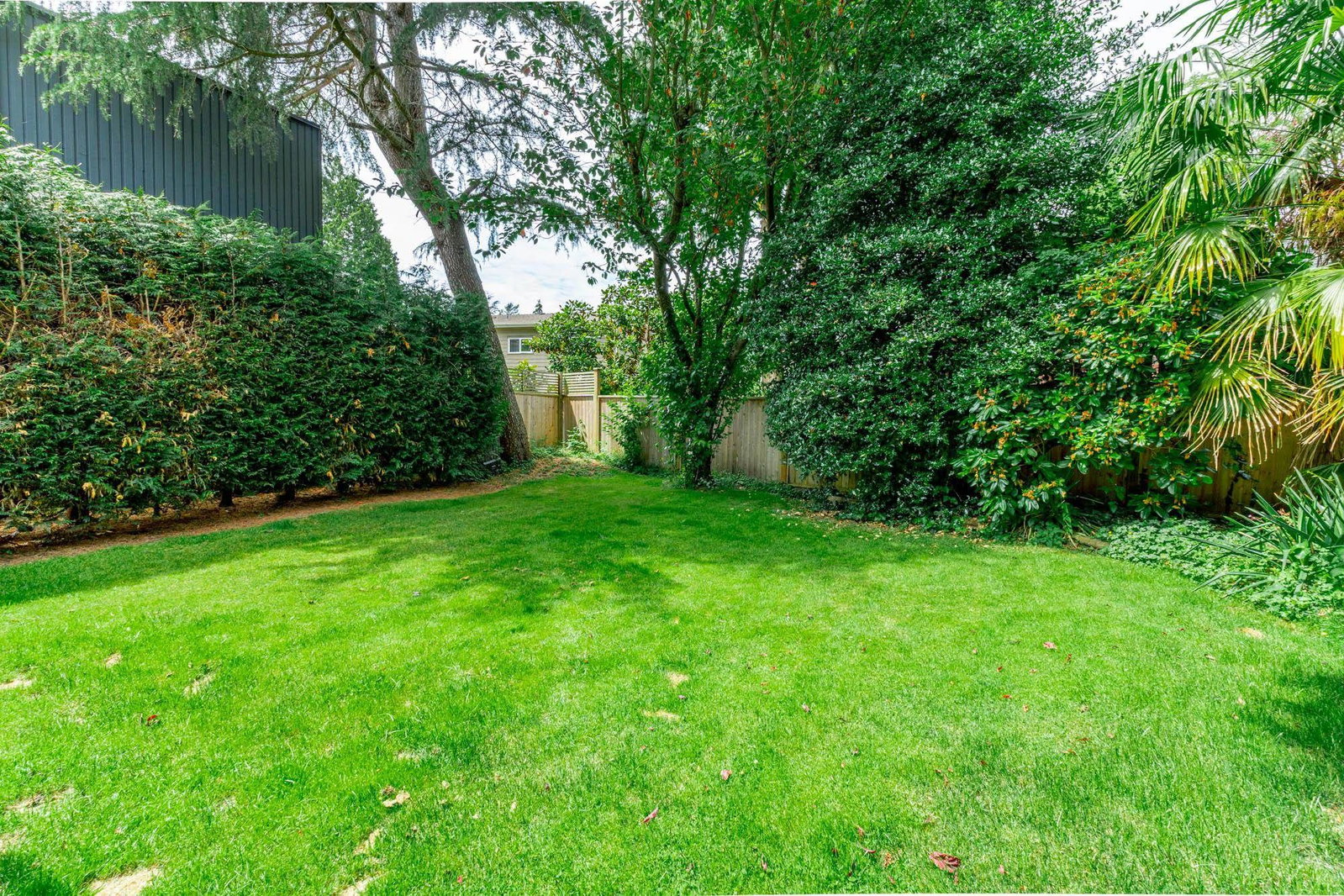 Listing Image 37