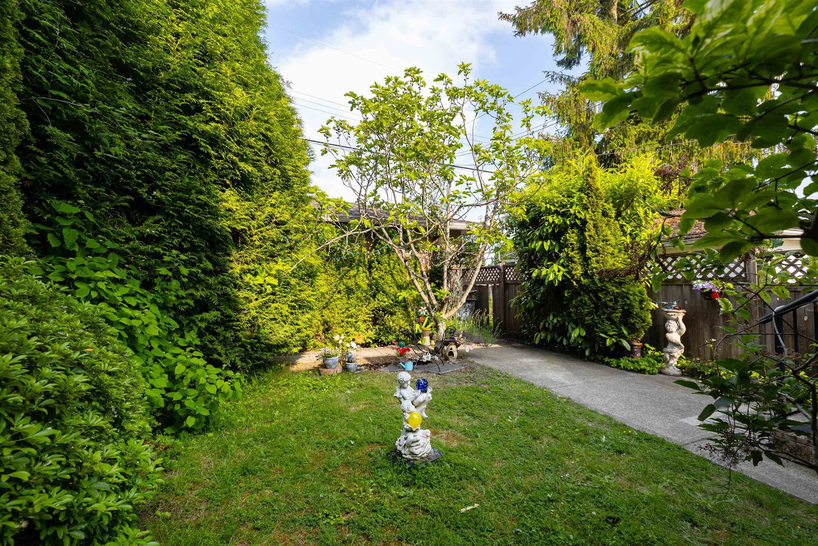 Listing Image 26