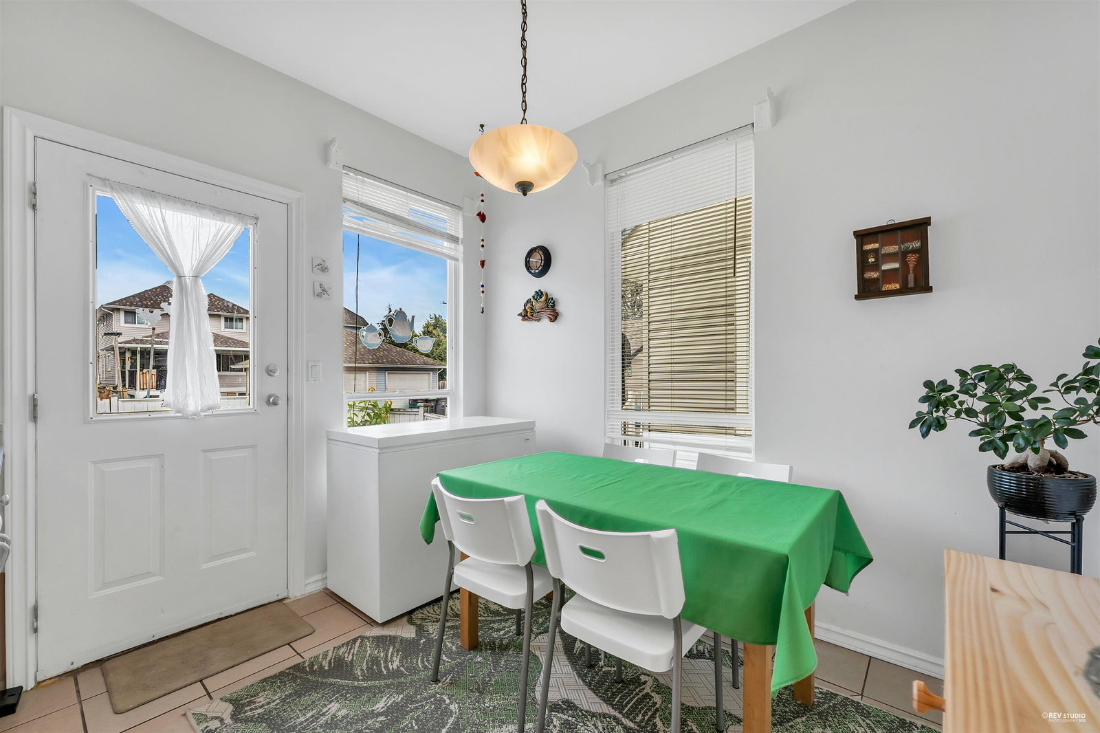 Listing Image 18