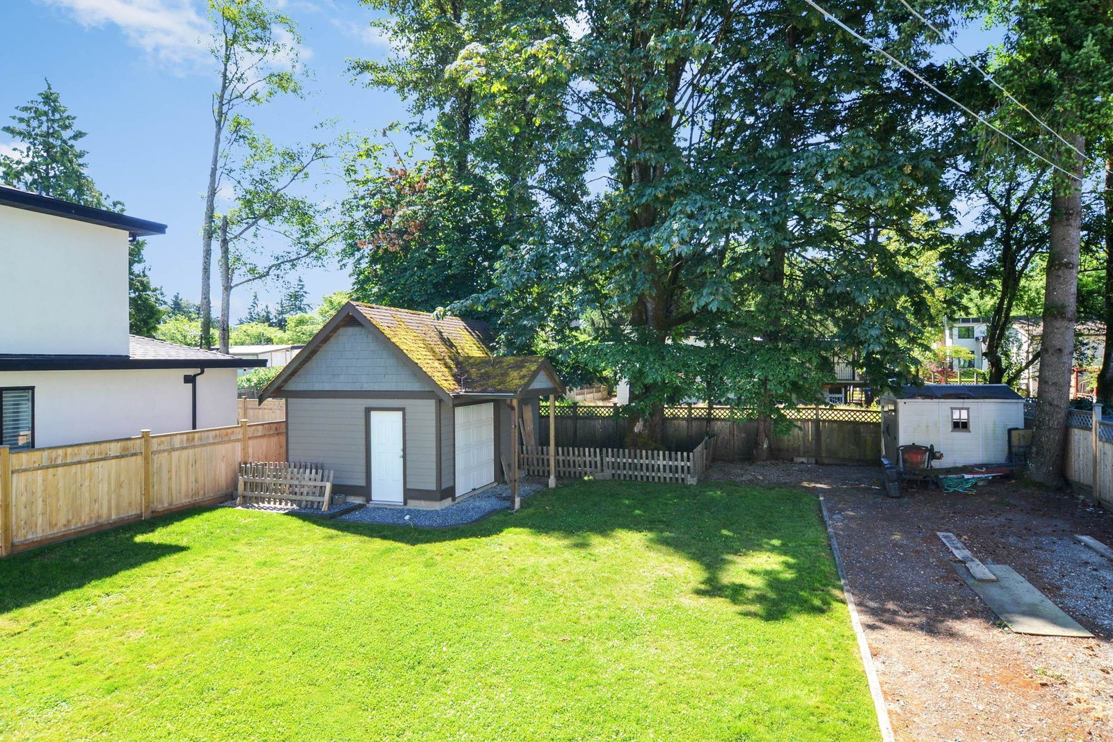 Listing Image 23