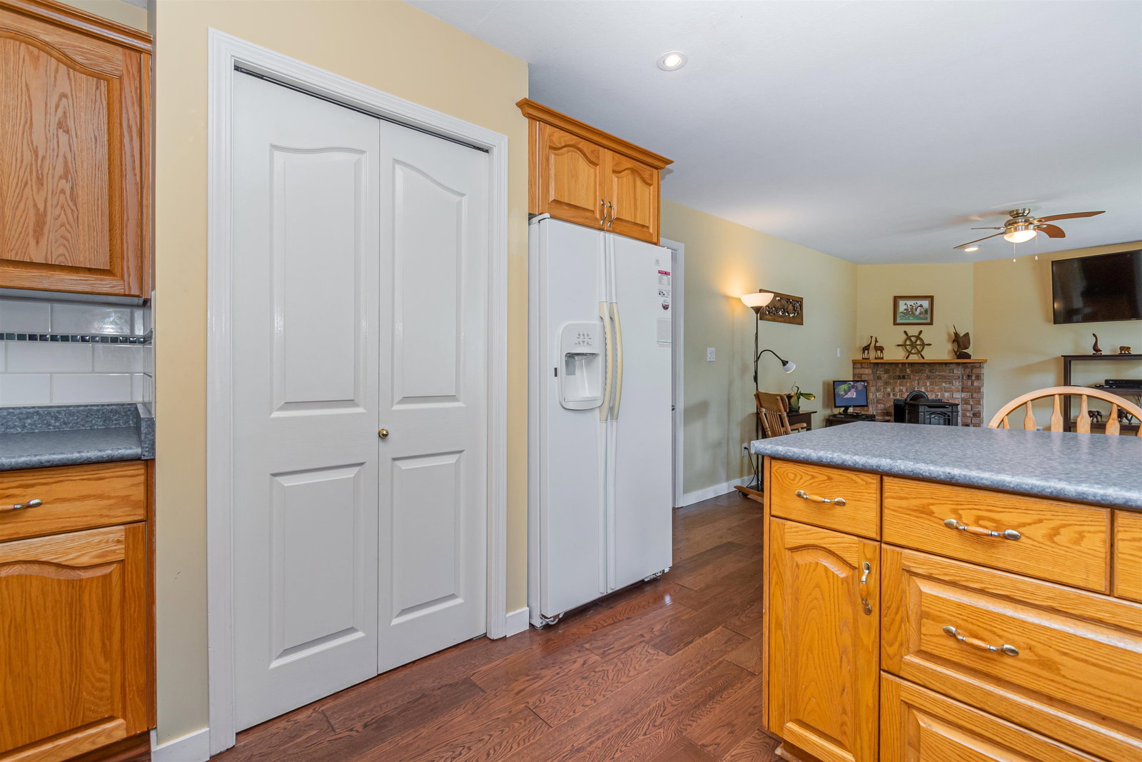 Listing Image 13