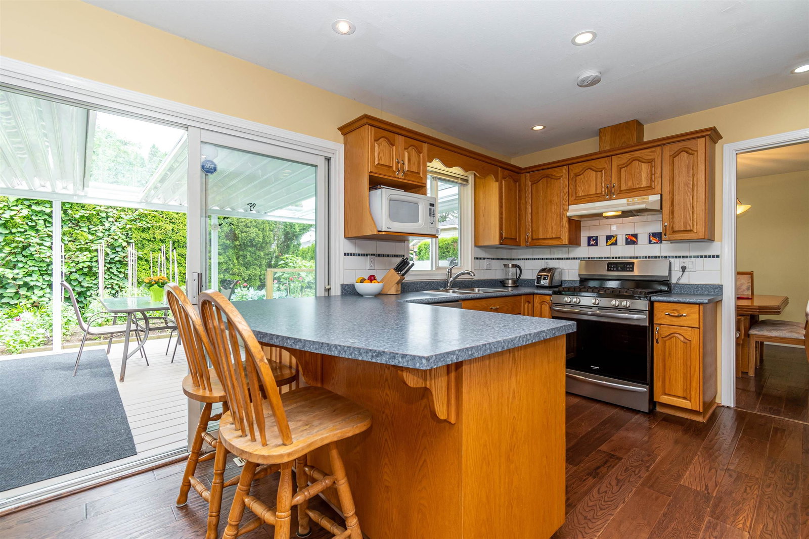 Listing Image 14