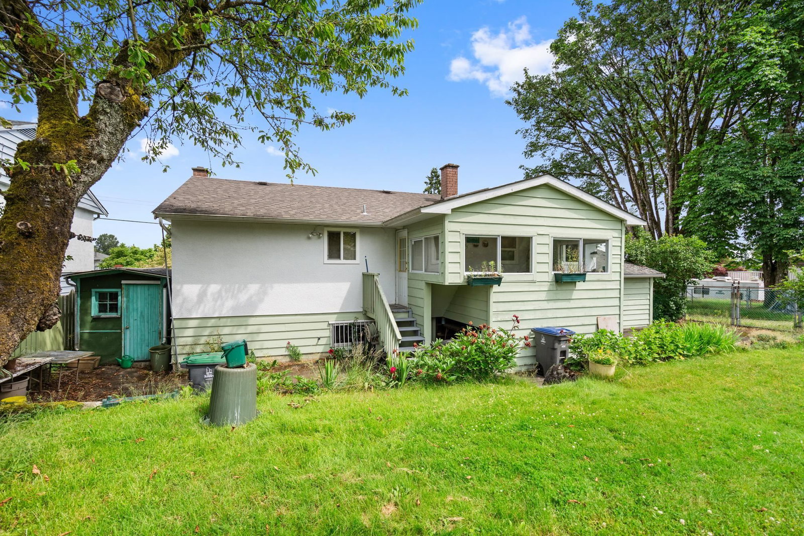 Listing Image 26