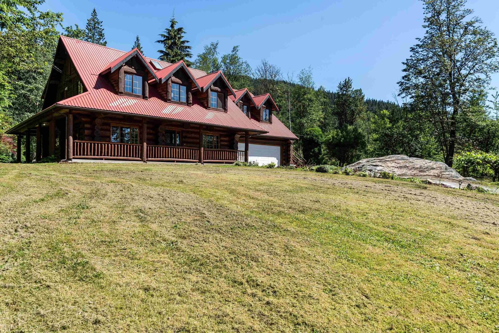Listing Image 3