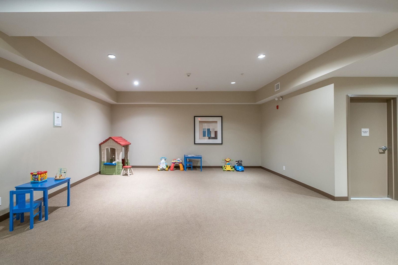 Listing Image 38
