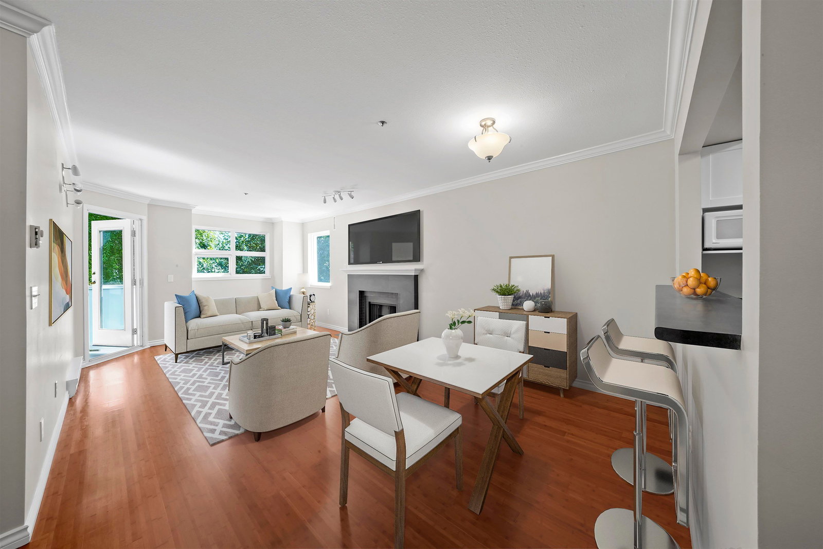 Listing Image 1