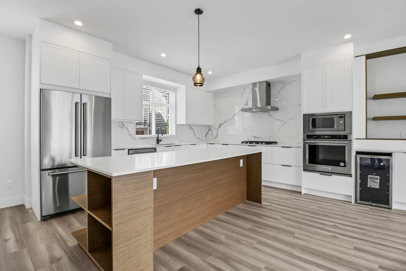 34 - 10488 124 Street, Surrey, V3V 6A2 | Image 2