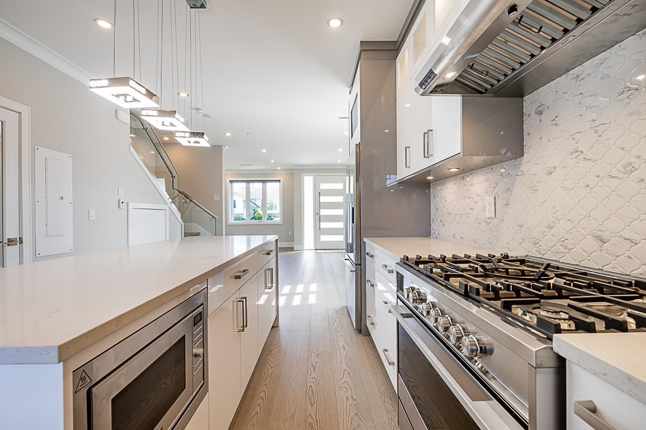 Listing Image 15