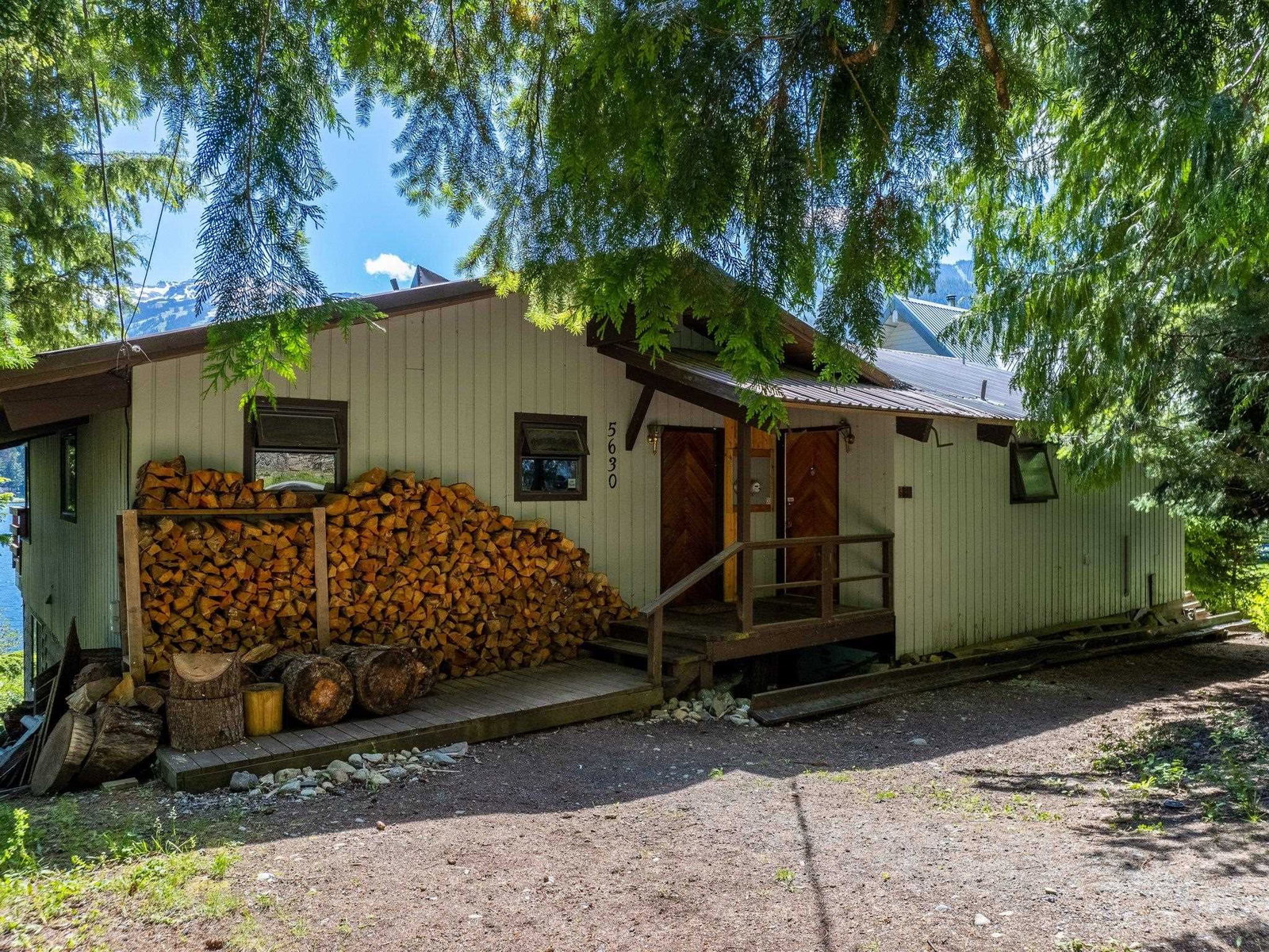 Listing Image 1