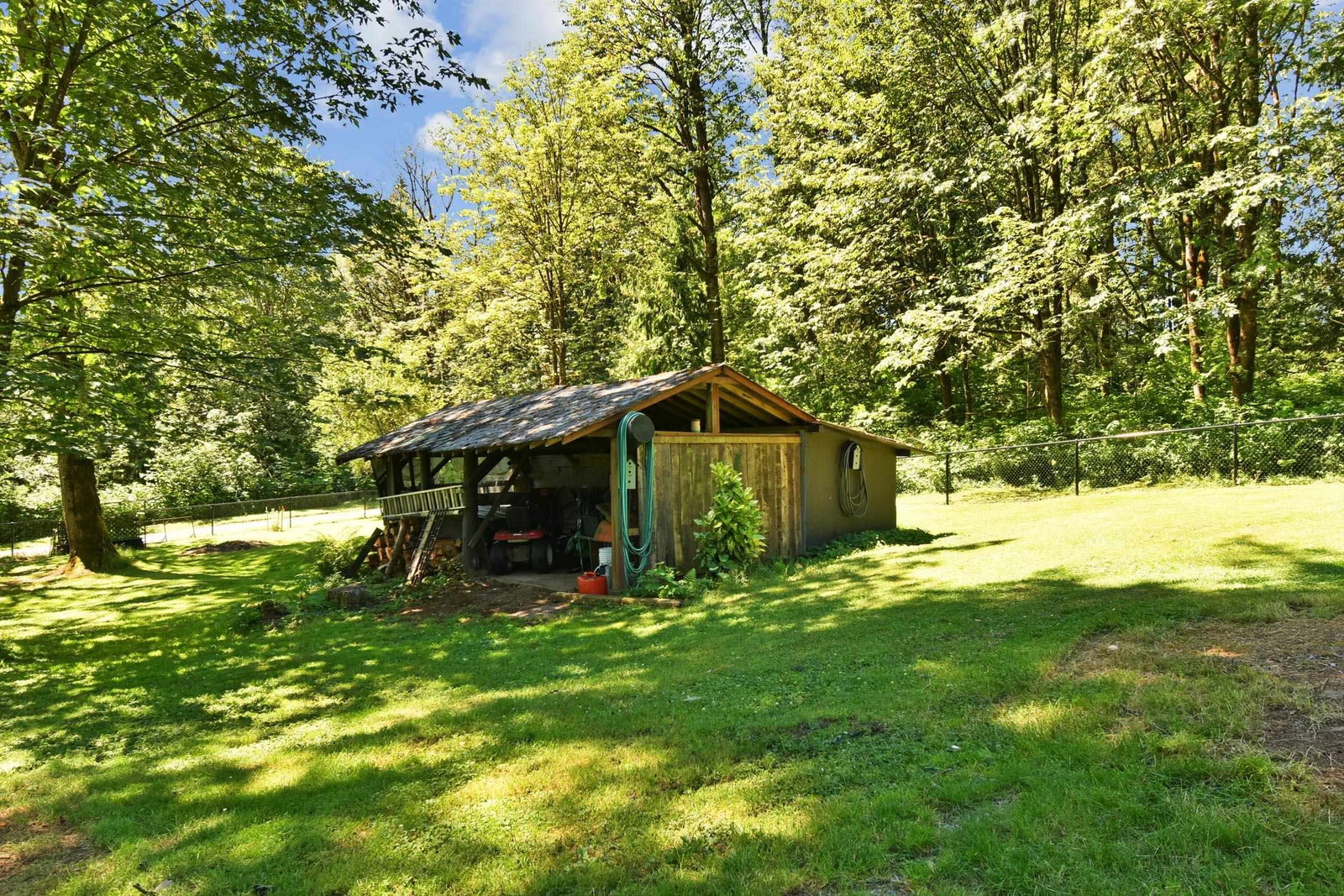 Listing Image 25