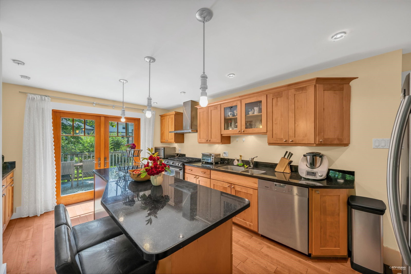 Listing Image 9