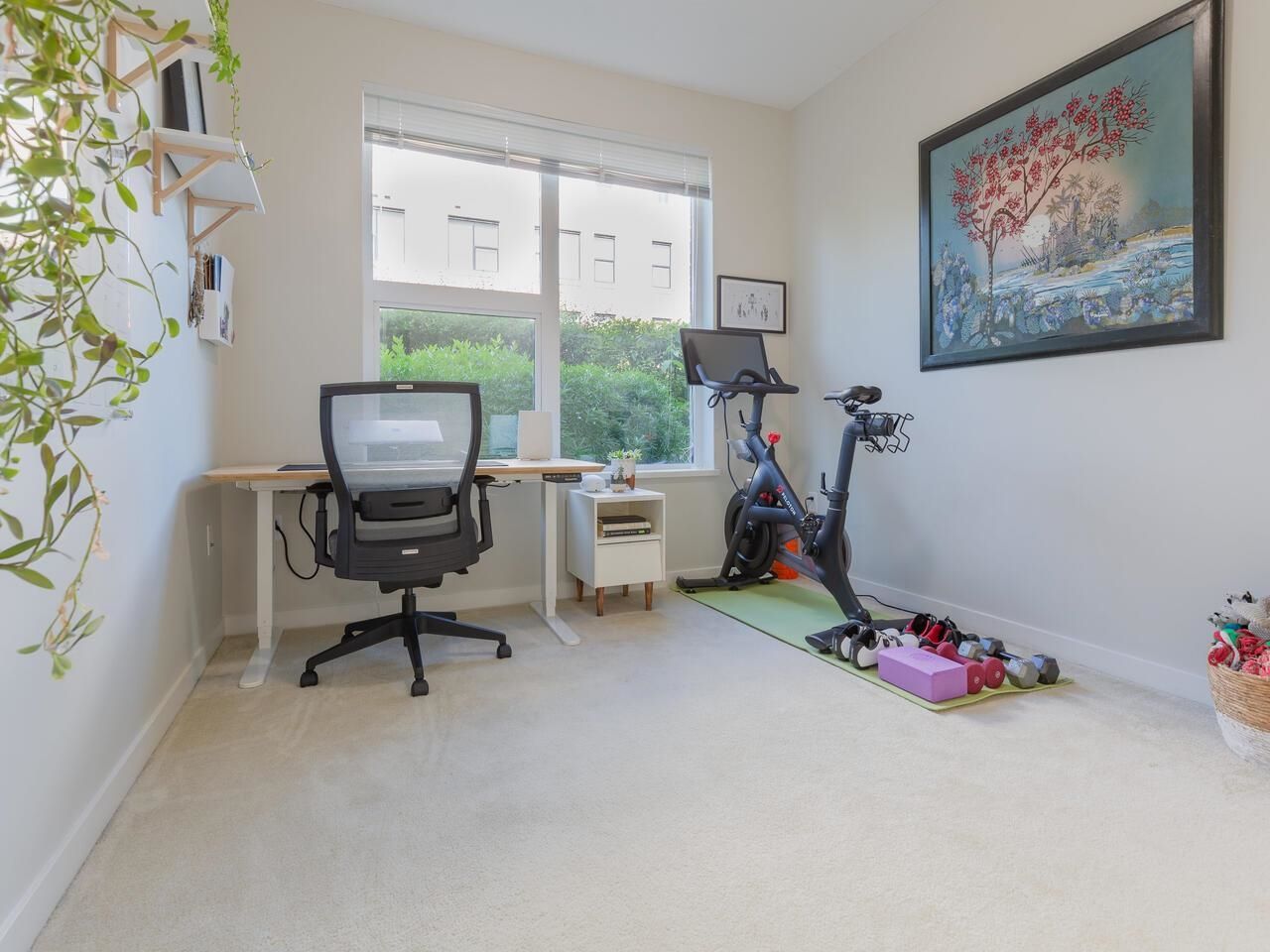Listing Image 17