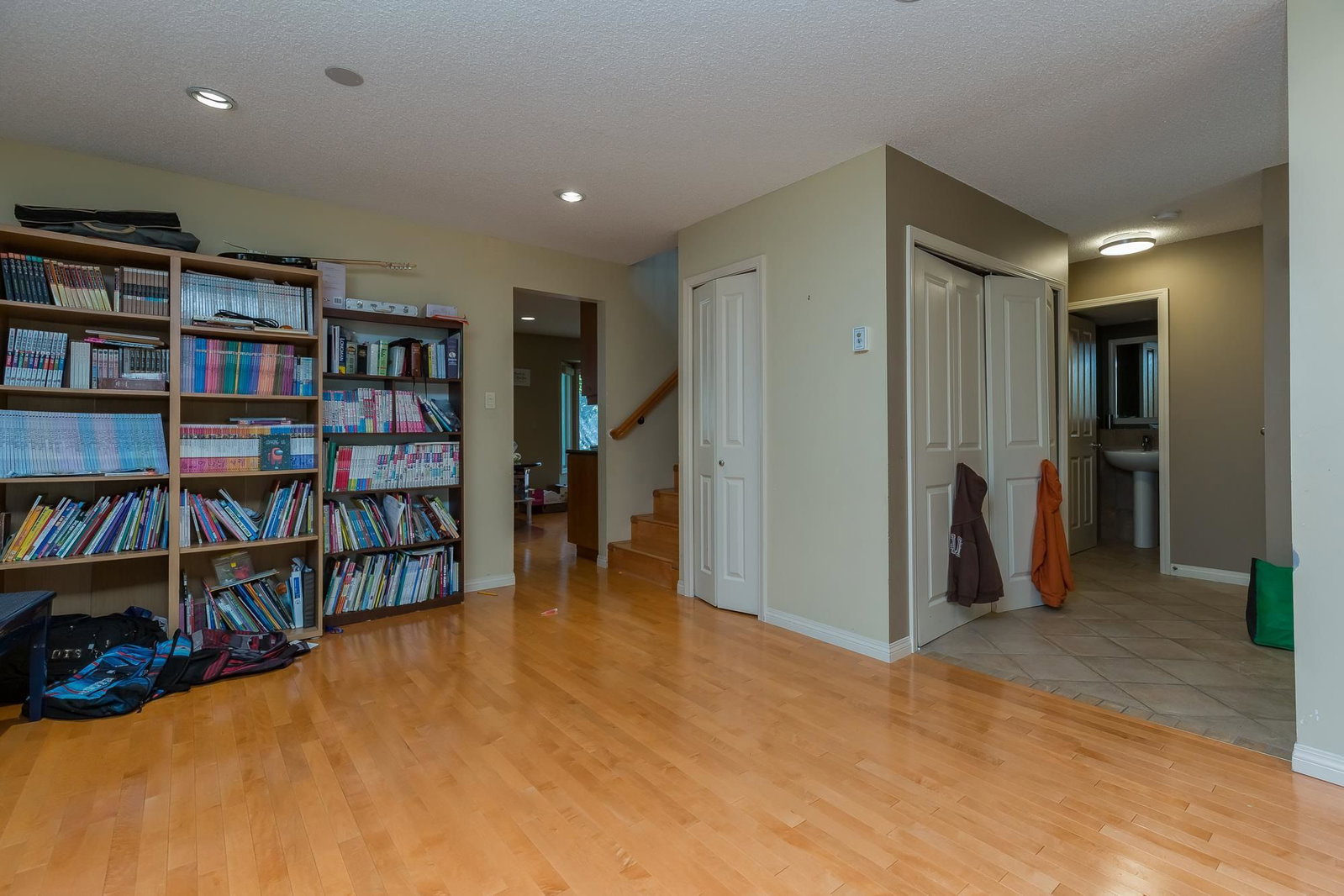 Listing Image 13