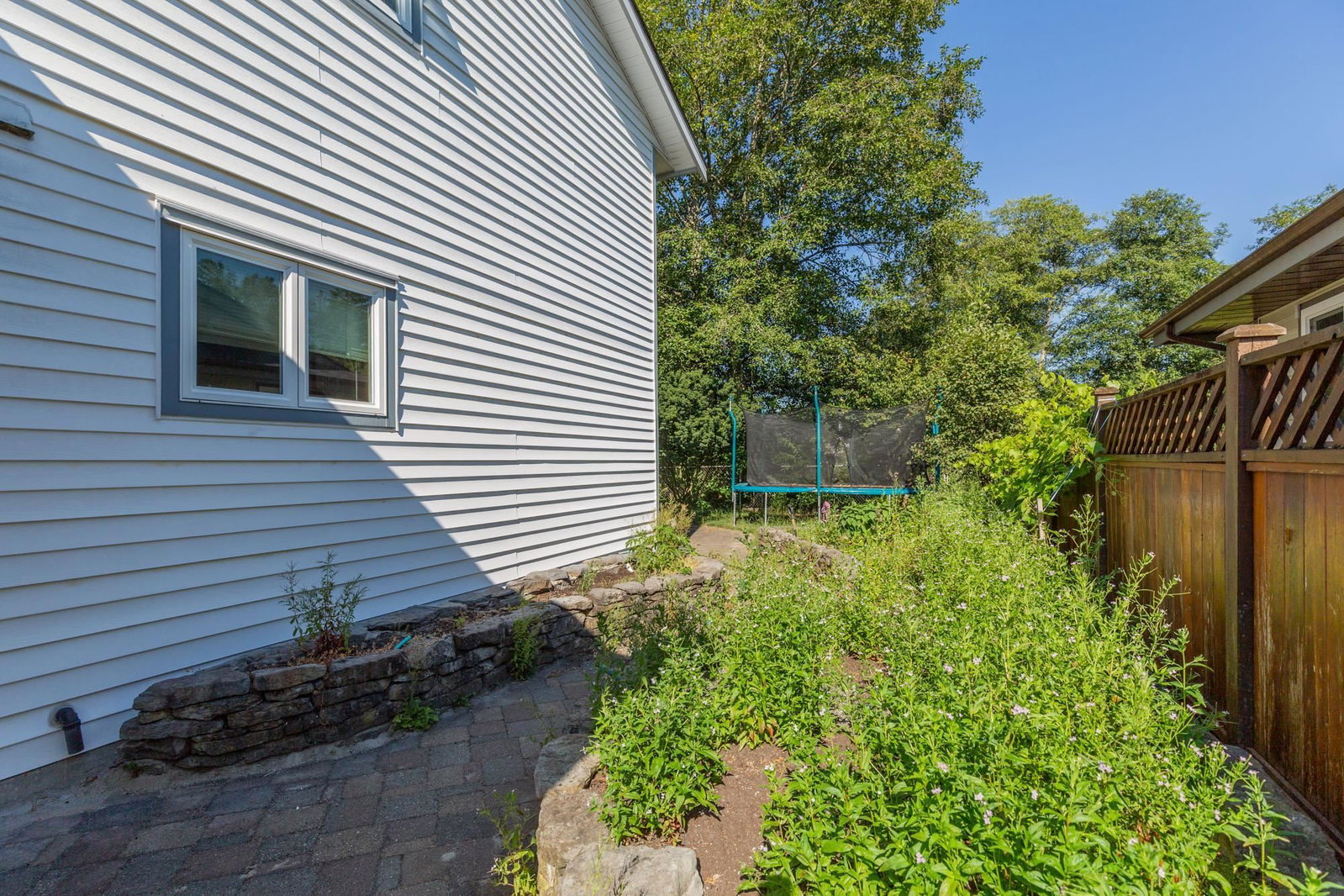 Listing Image 36