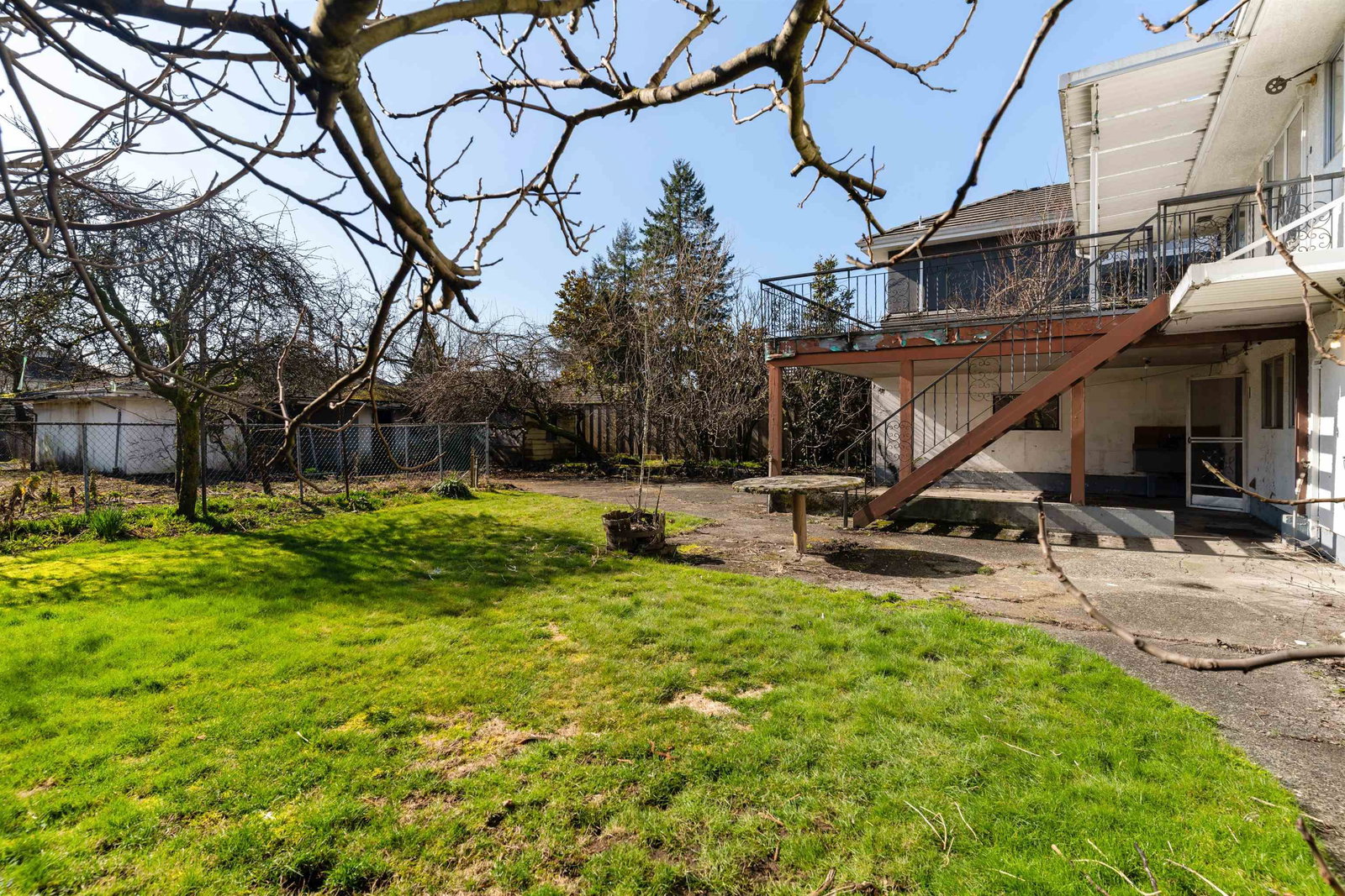 Listing Image 10
