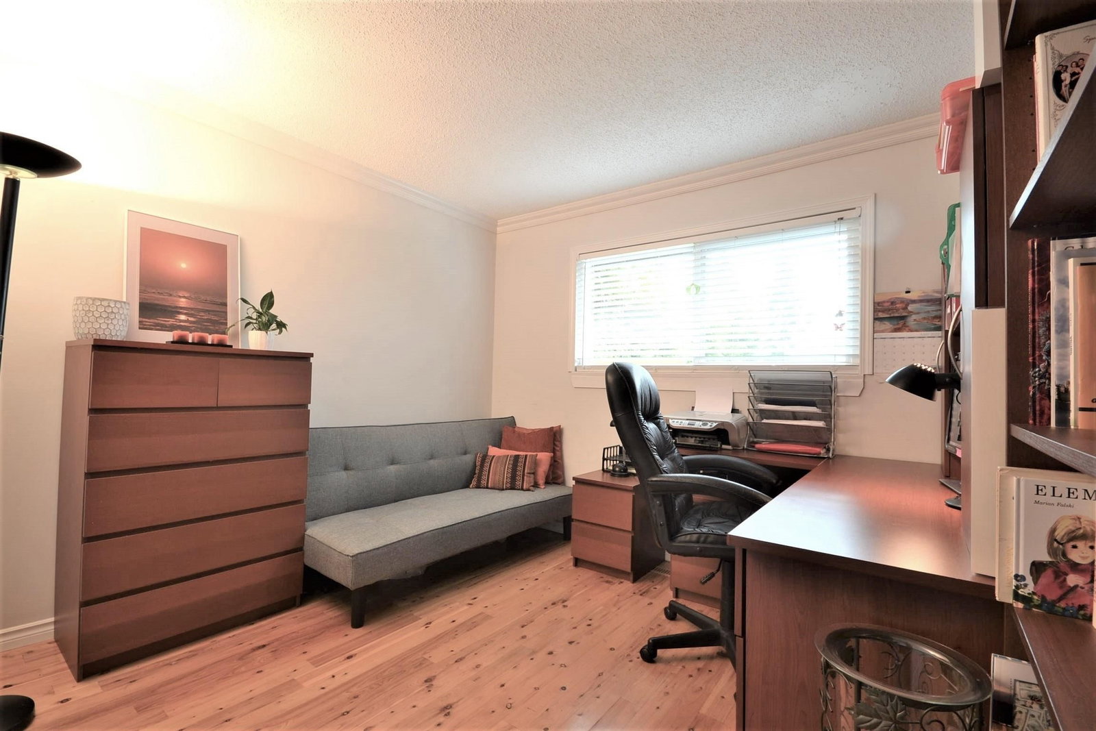 Listing Image 17