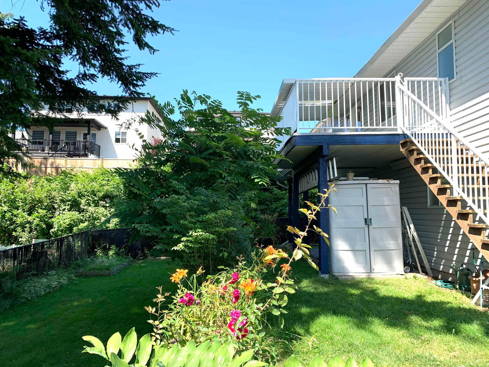 Listing Image 6