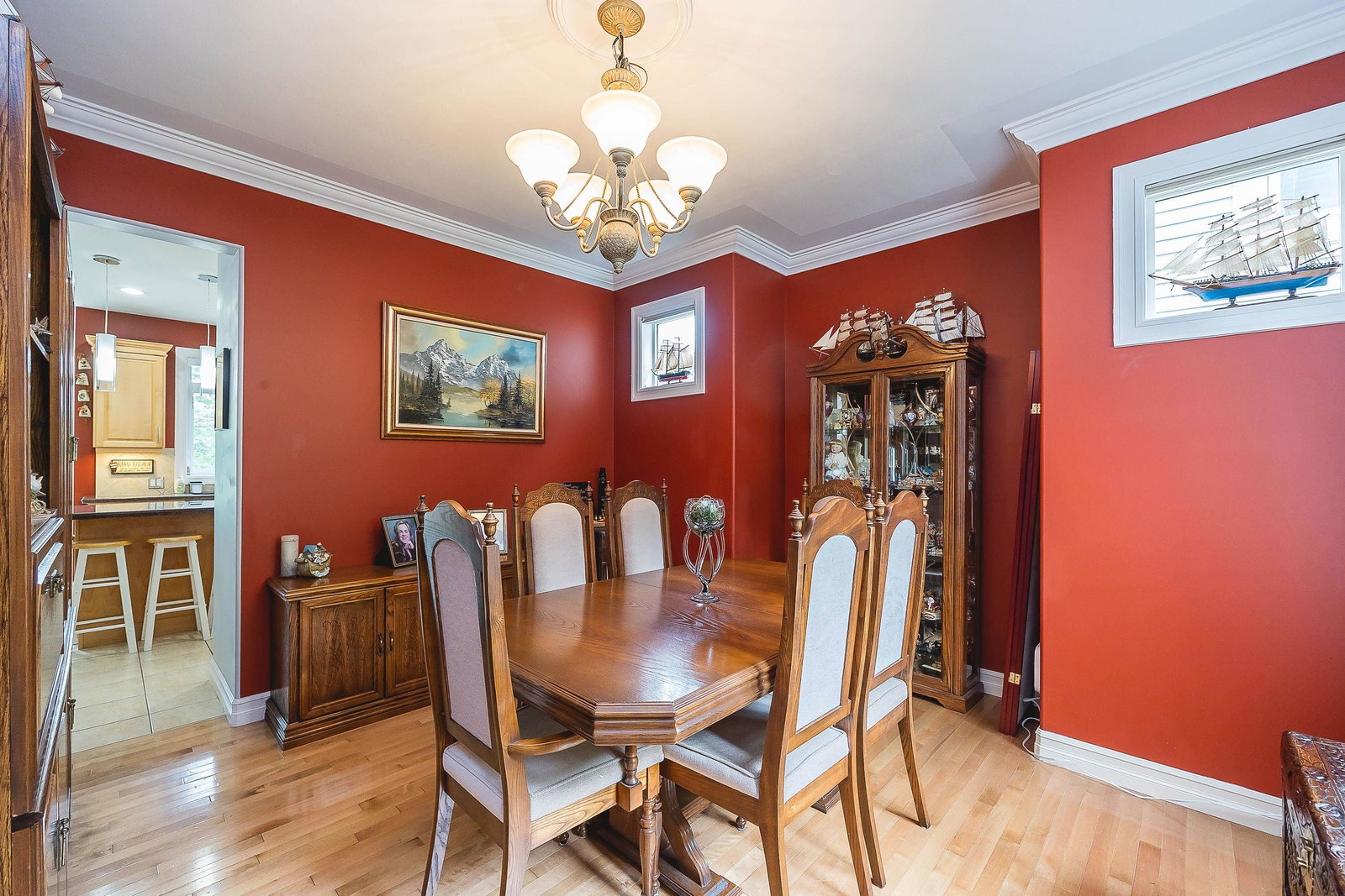 Listing Image 15