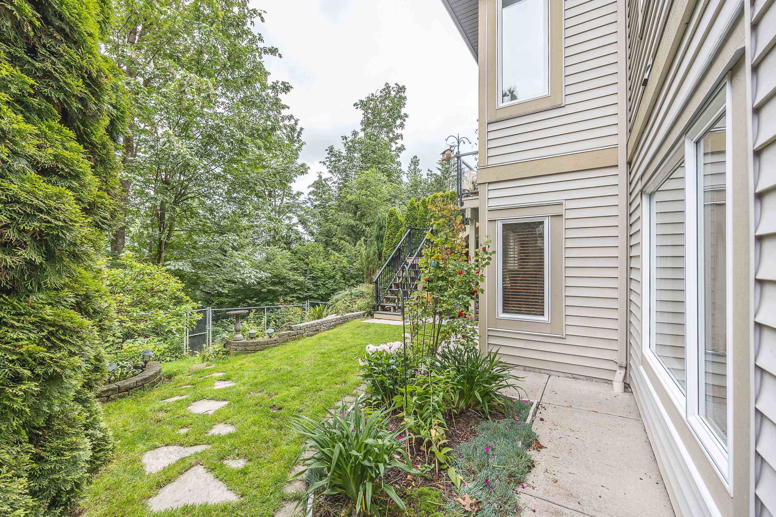 Listing Image 37