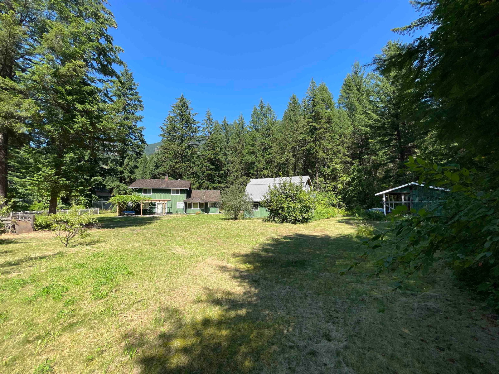 Listing Image 11