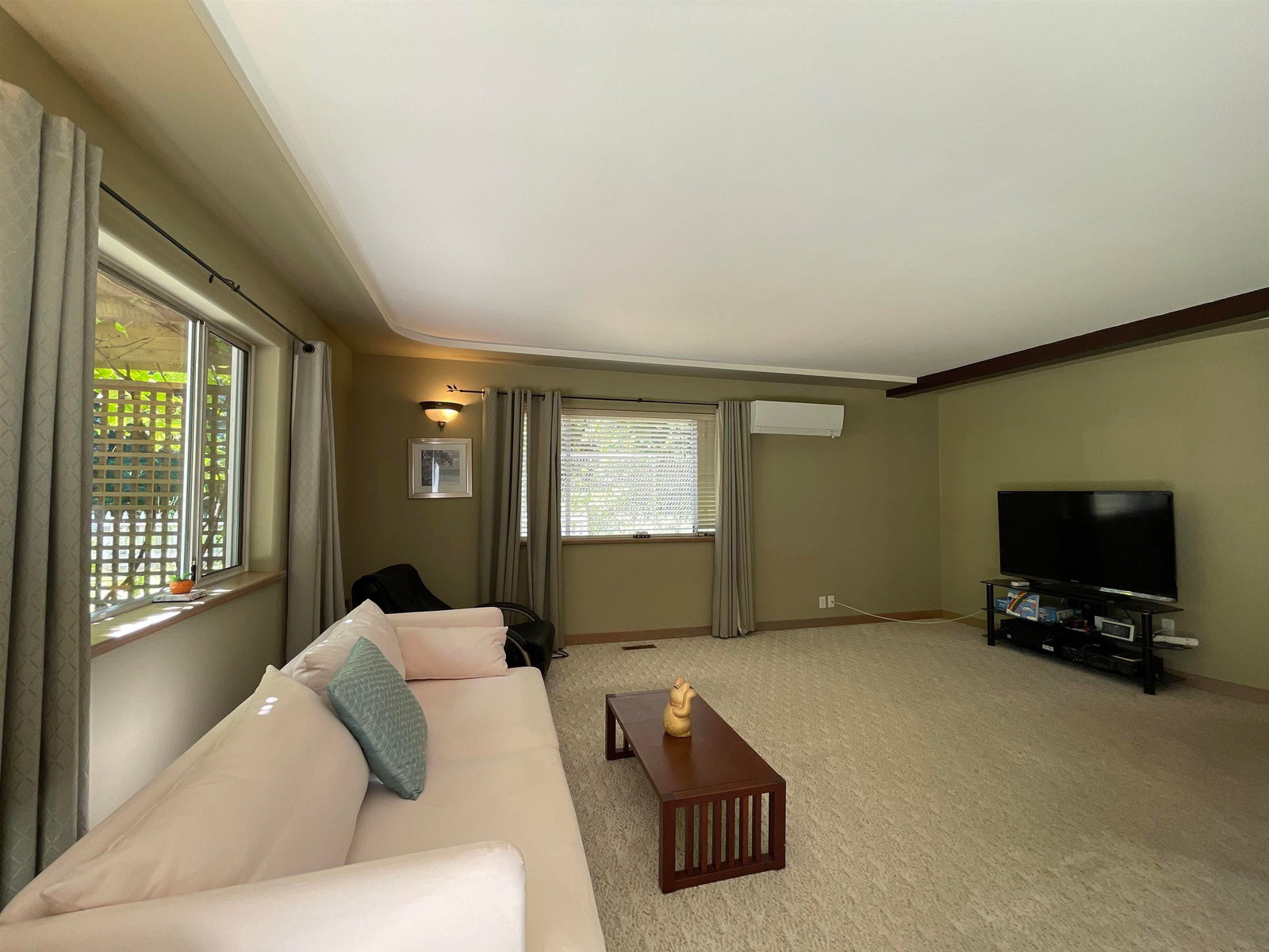 Listing Image 24