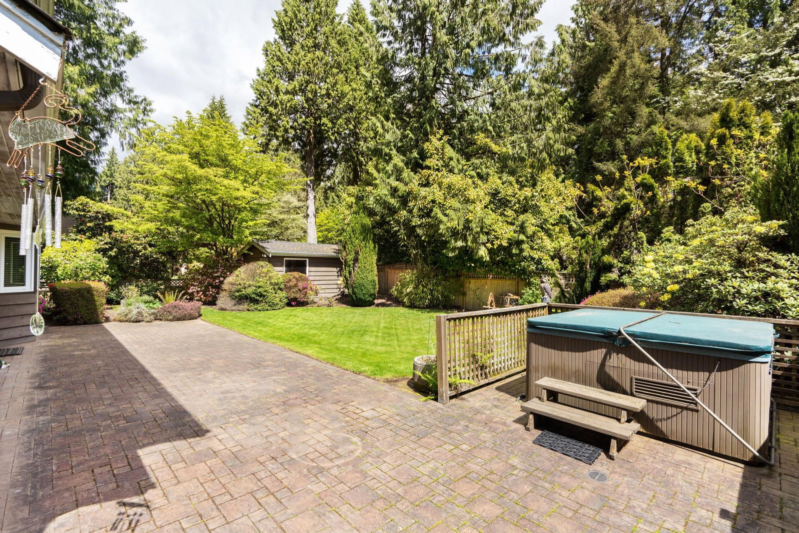Listing Image 10