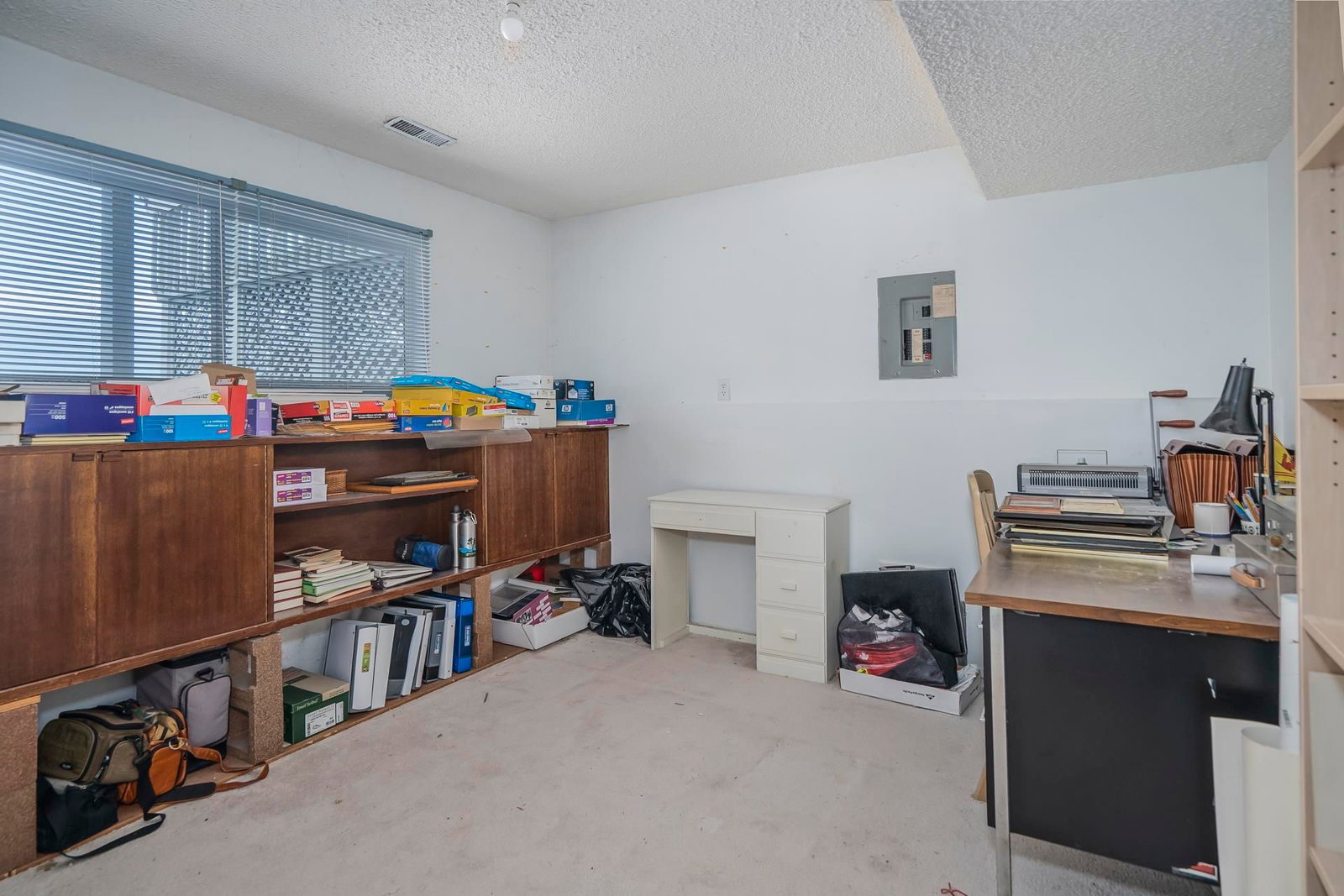 Listing Image 27