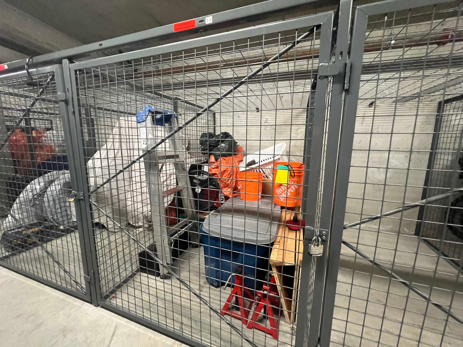 Listing Image 10