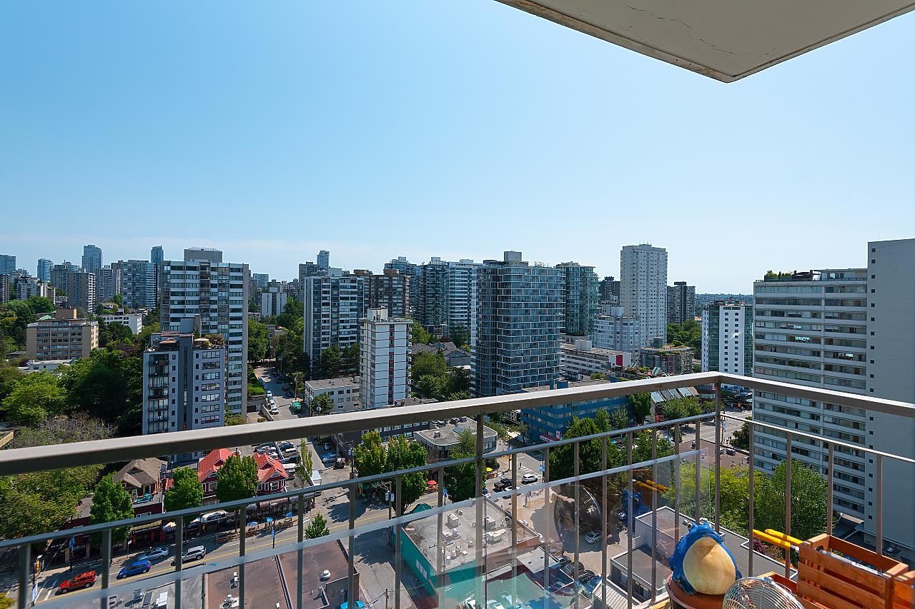 Listing Image 12