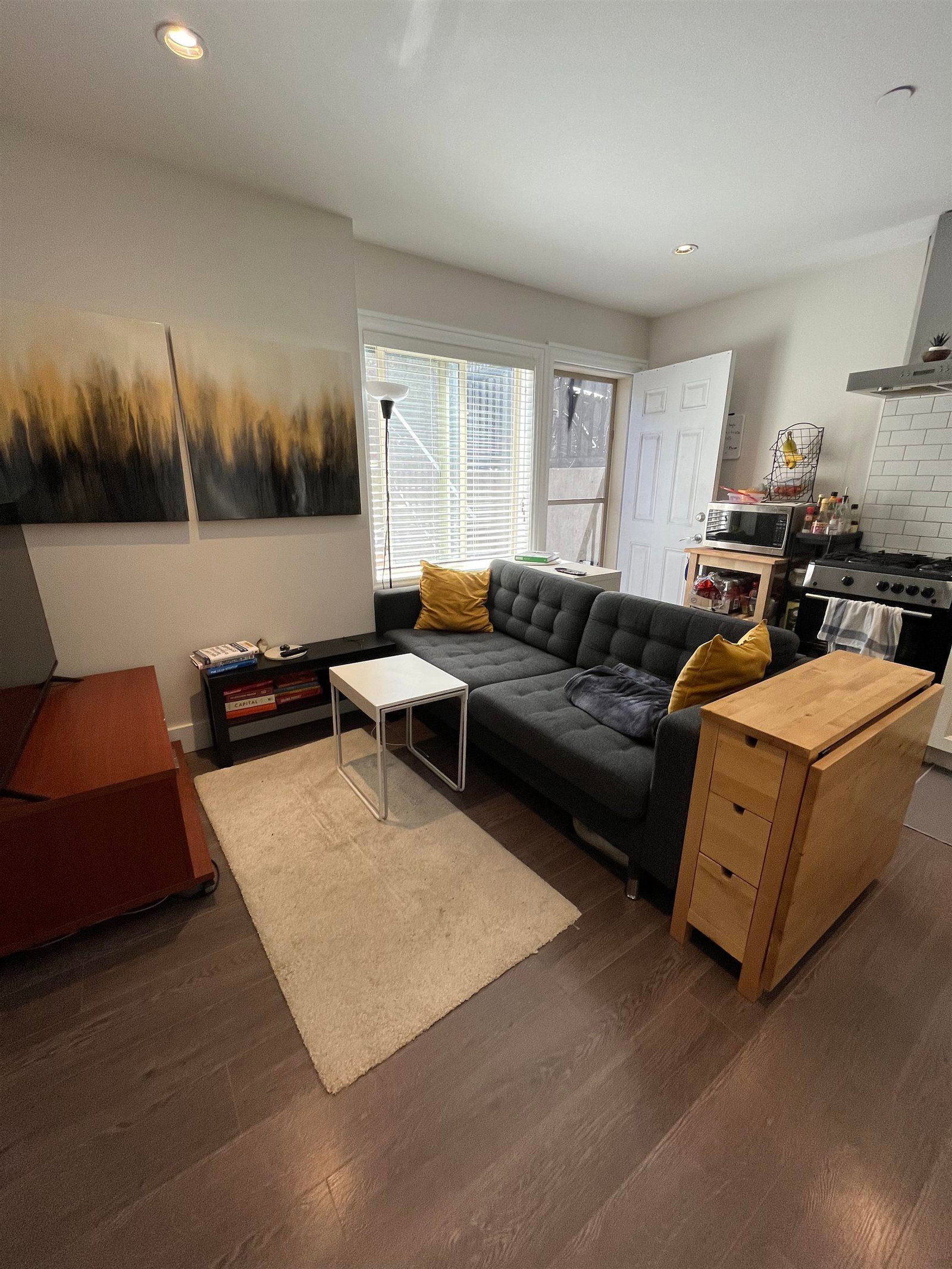 Listing Image 22