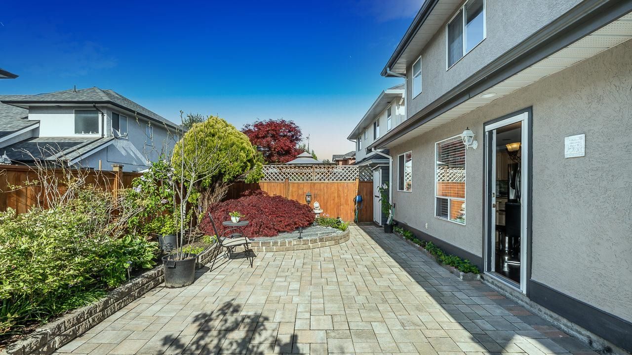 Listing Image 19
