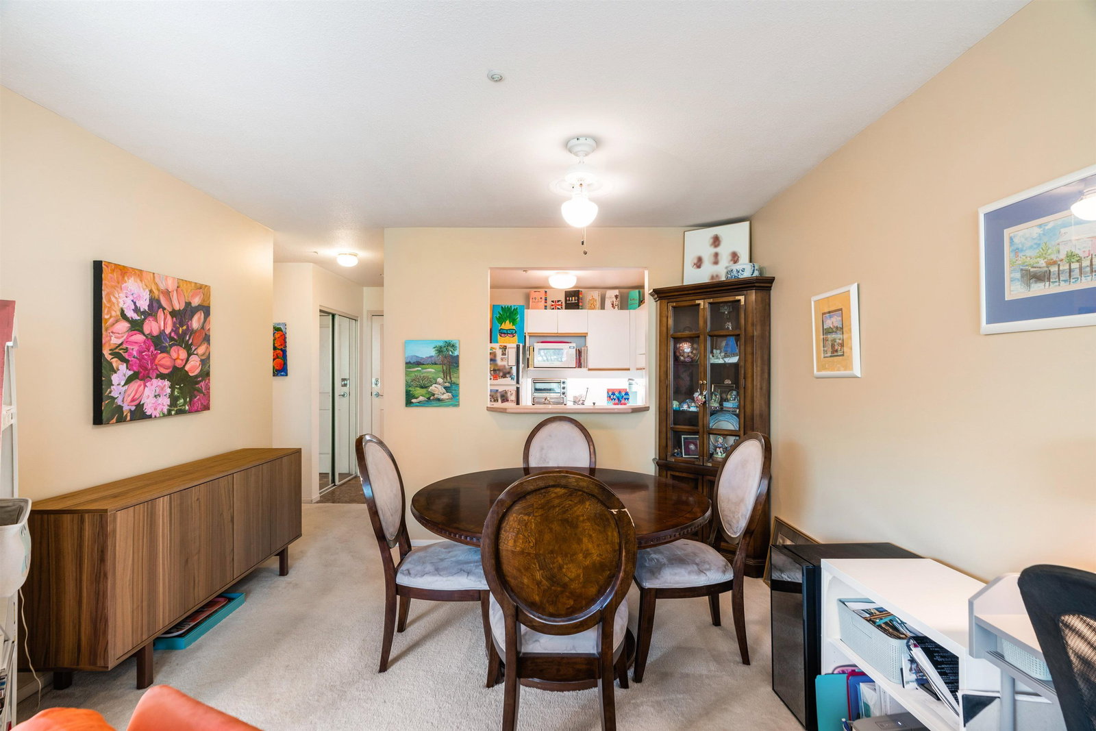 Listing Image 9