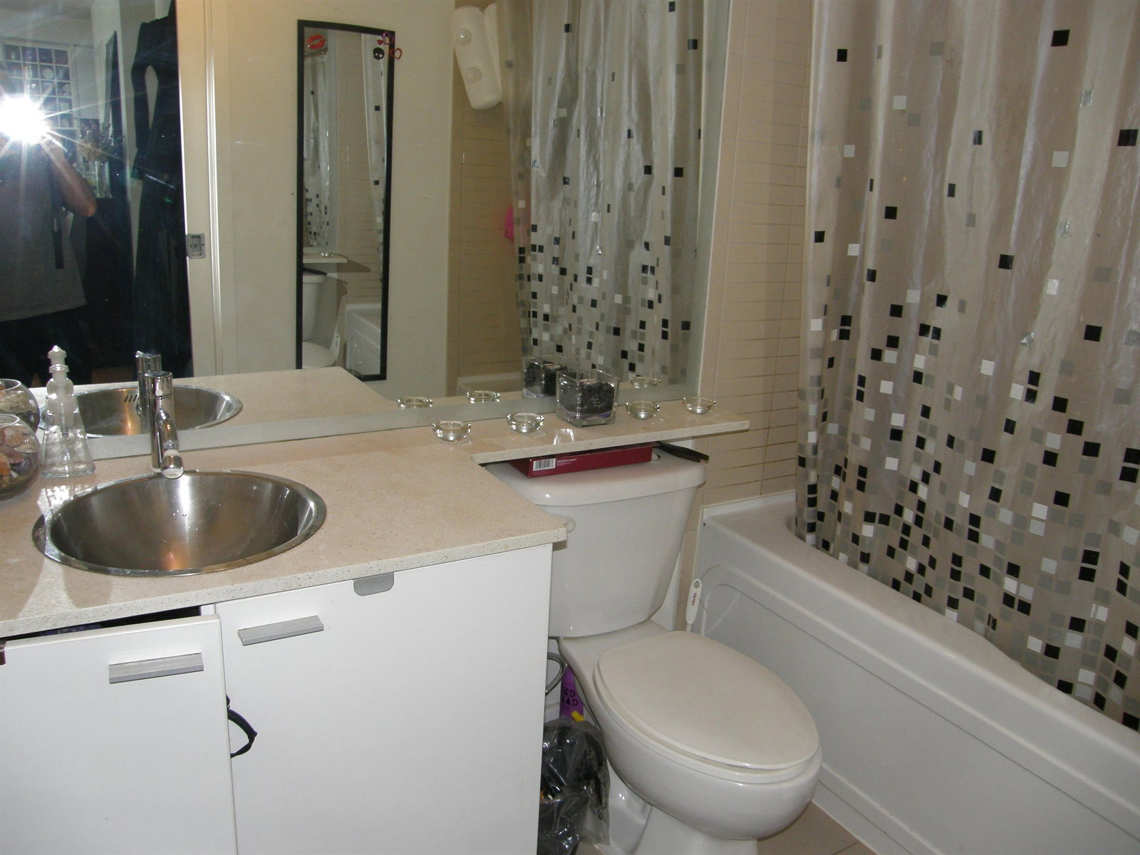 Listing Image 8